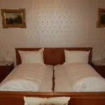 Grunewald 4*