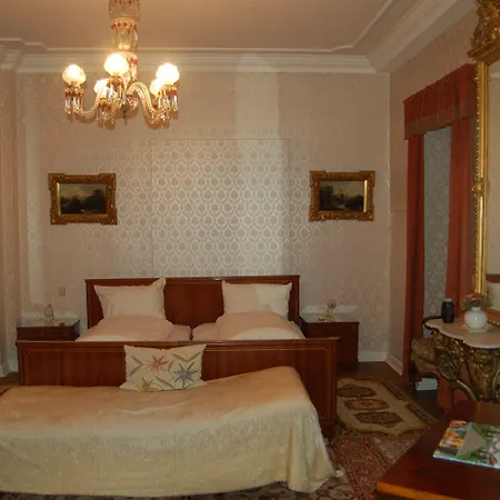 Grunewald 4*