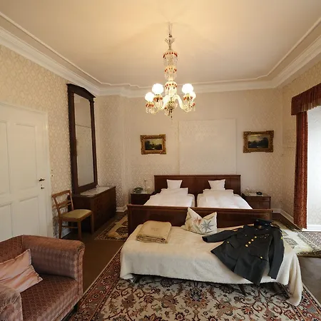 Grunewald Hotel 4*