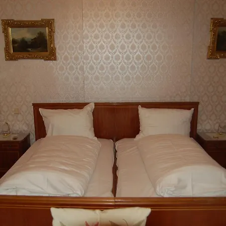 Grunewald 4*